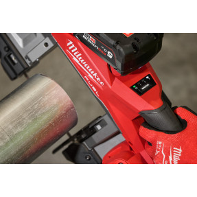 Scie à Ruban Sans Fil M18 FUEL Coupe Profonde 127mm | Milwaukee