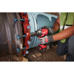 Milwaukee M18 FHIW2P12-502X Boulonneuse ½″ 1220 Nm | FUEL™