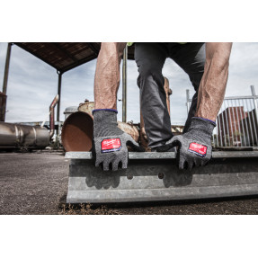 Gants Anti-Coupure Milwaukee High Cut Niveau F | EN388:2016