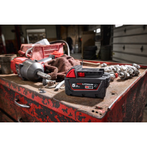 Batterie Milwaukee M18 B5-CR 5Ah REDLITHIUM™ résistante huiles | 4932479265