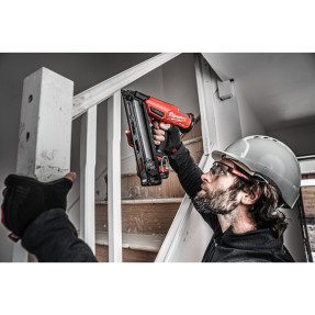 M18 FN15GA-0X | Cloueur de finition 34° calibre 15 Milwaukee FUEL