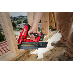M18 FUEL Cloueur Charpente 21° Milwaukee M18 FFN21-0C | FDS Pro