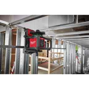 M18 RLOHVG300-501C : Laser rotatif vert ONE-KEY™ 300m Milwaukee