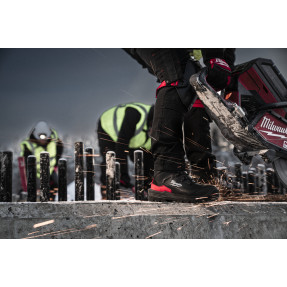 Chaussure sécurité Milwaukee ARMOURTRED™ S3S HRO SC FO LG SR ESD