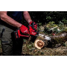 Élagueuse Milwaukee M18 FUEL™ HATCHET™ 20cm | FDS Pro