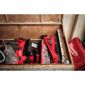 AIDT Surface Milwaukee 4932480559 – Surfaces de test acoustique | FDS Pro