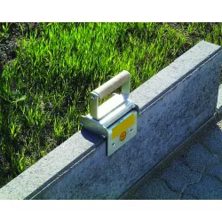 Pince de levage pour bordure 50 - 120 mm