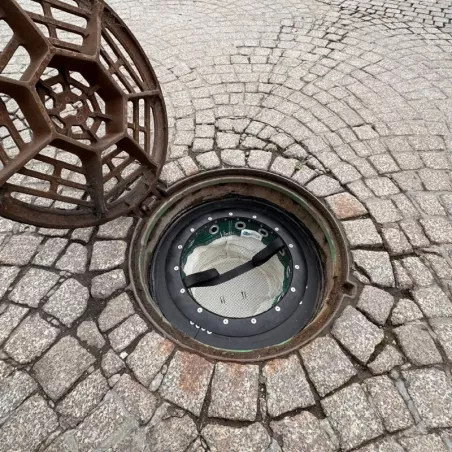 Avaloir anti-déchets rond - Filtration 2,5 x 4 mm