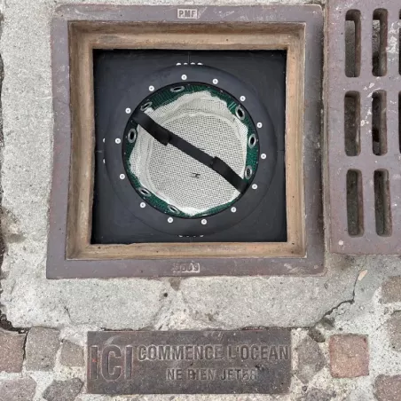 Avaloir anti-déchets rectangulaire - Filtration 2,5 x 4 mm